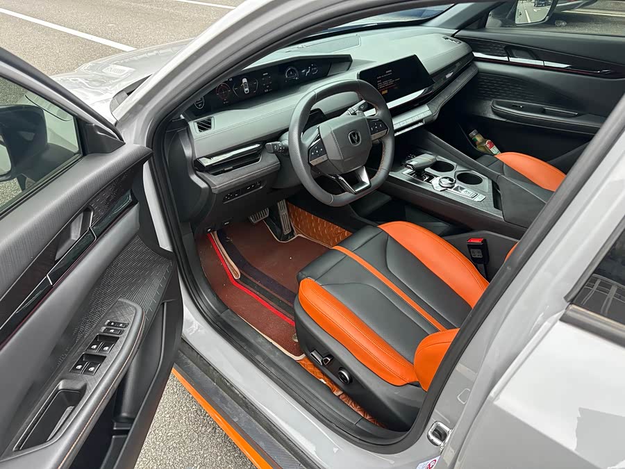 Changan UNI-V 2024 1.5T Premium Sports Edition - zdjęcie 7