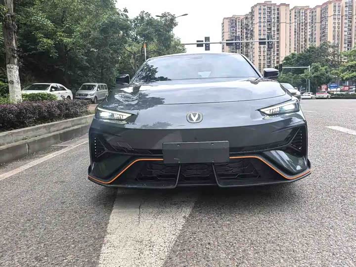 Changan UNI-V 2025 1.5T 500Bar Premium Sports Edition - zdjęcie 17