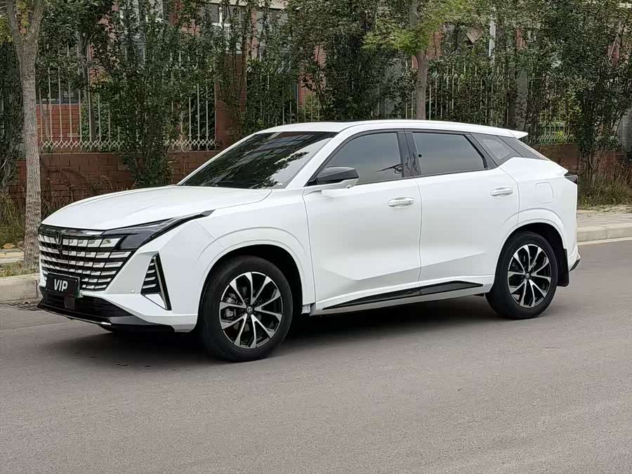 Changan UNI-Z New Energy 2024 Blue Whale Smart iDD 125km Excellent