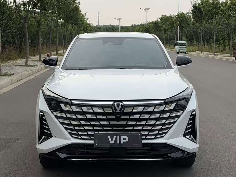 Changan UNI-Z New Energy 2024 Blue Whale Smart iDD 125km Excellent - zdjęcie 2
