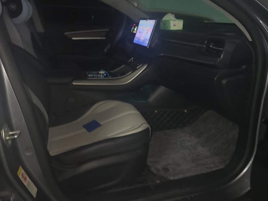 Chaser 05 2024 Glory DM-i 55KM Luxury - zdjęcie 8