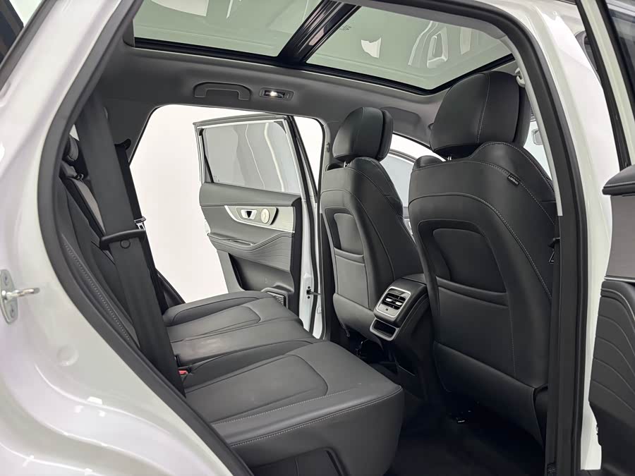 Chery Tiggo 8 PRO 2024 Champion 290T 2WD Shining 5-seater - zdjęcie 10