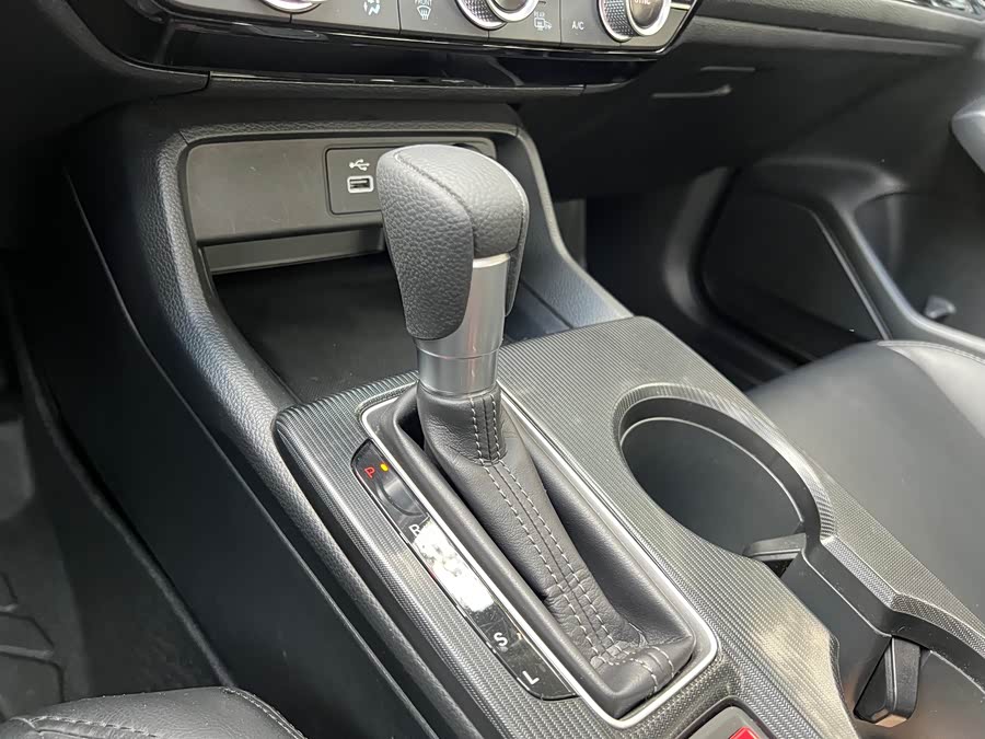 Civic 2023 240TURBO CVT Sporty C-Special Edition - zdjęcie 14