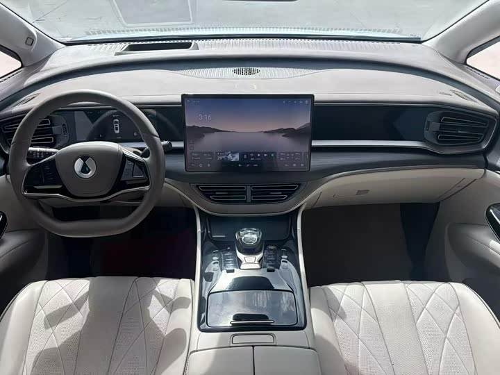 D9 2022 DM-i 970 4WD Flagship - zdjęcie 15