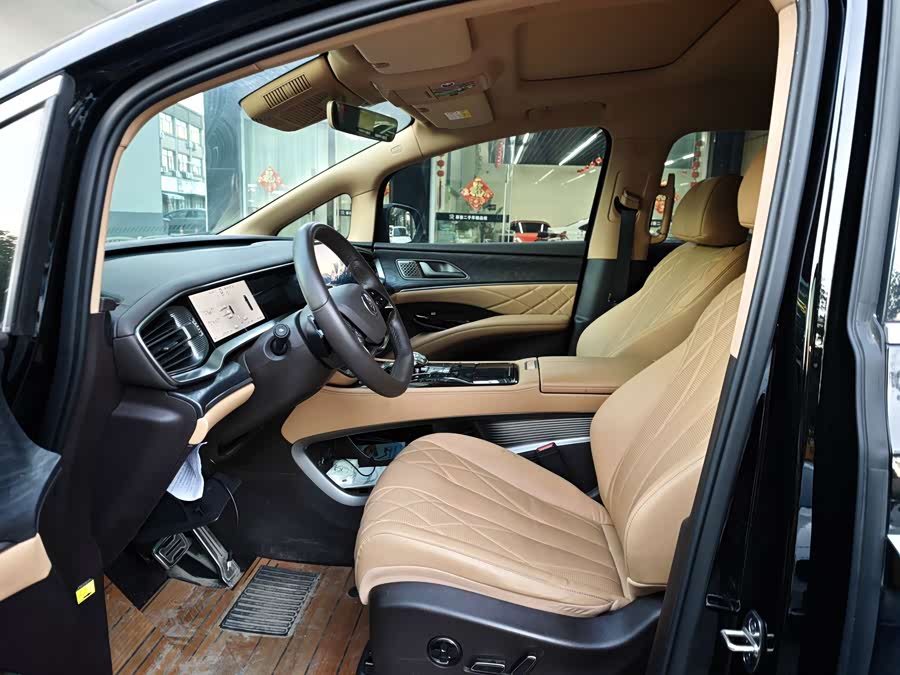 D9 2025 DM-i Intelligent Driving 1020 4WD Premium - zdjęcie 6