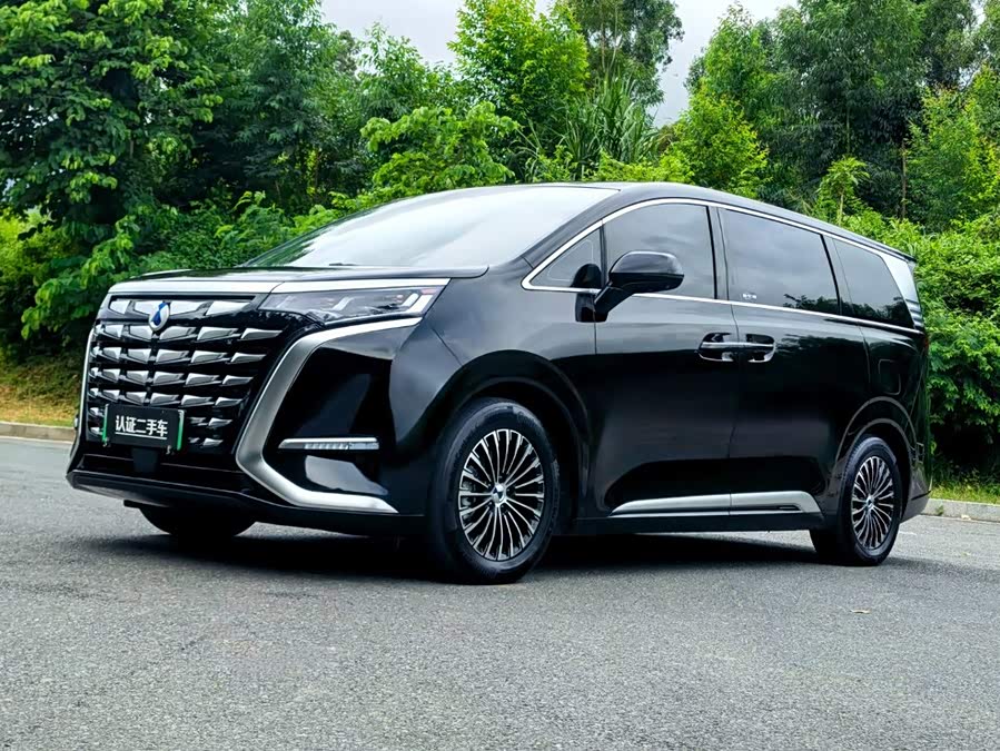 Denza D9 2024 DM-i 980 Four-Wheel Drive Flagship