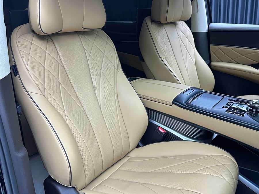 Denza D9 2024 DM-i 980 Four-Wheel Drive Flagship - zdjęcie 7