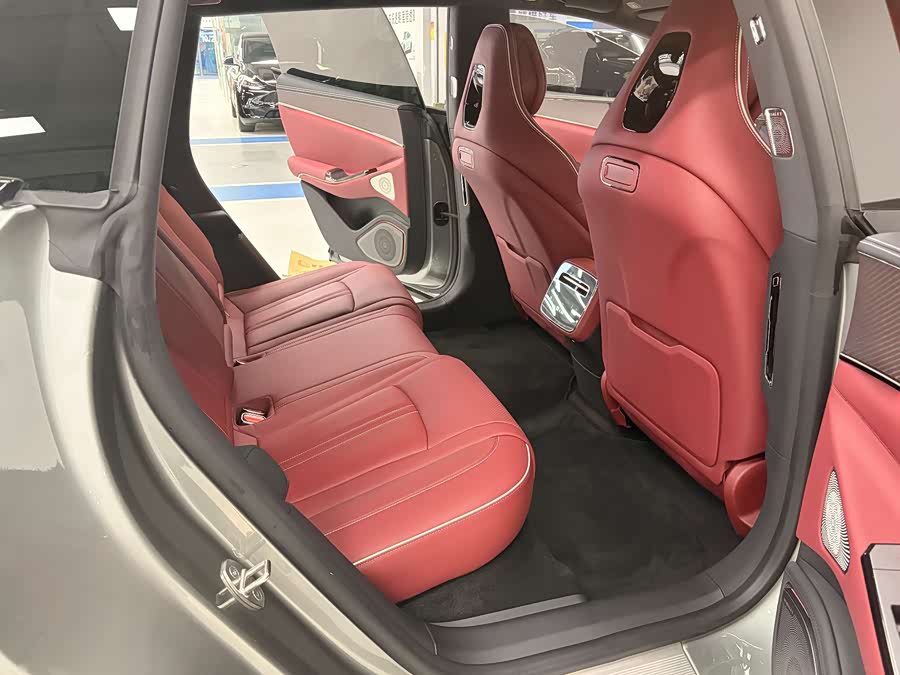 Denza Z9GT 2026 Flash Charge Flagship - zdjęcie 14
