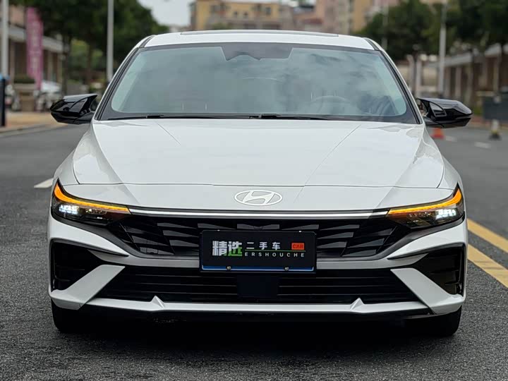 Elantra 2023 1.5L CVT LUX Premium Edition - zdjęcie 20