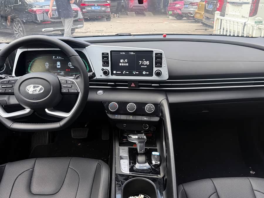 Elantra 2026 1.5L CVT GLX Elite - zdjęcie 8