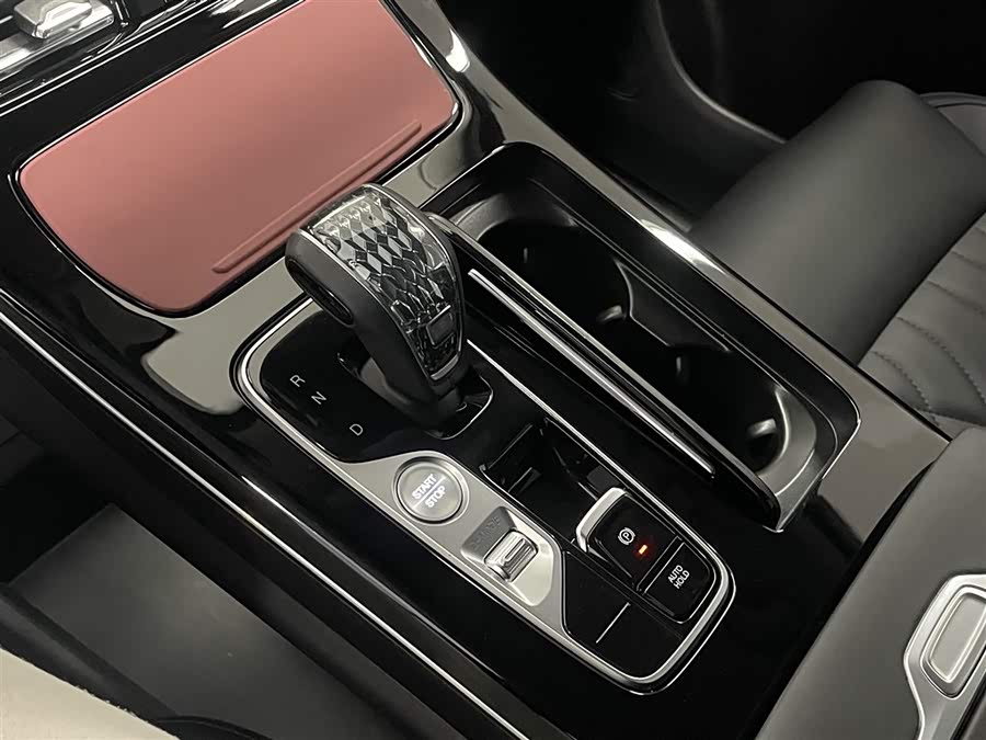 GAC E9 2025 E9 Super Fast Charge Premium - zdjęcie 19