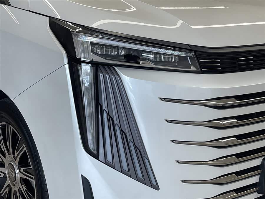 GAC E9 2025 E9 Super Fast Charge Premium - zdjęcie 9
