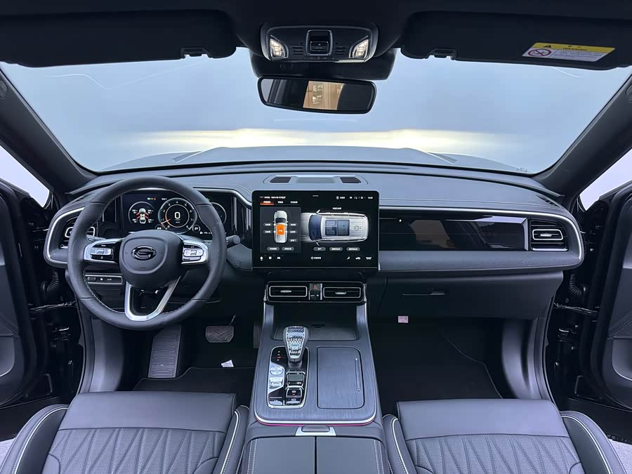 GAC GS8 2025 Leading Series 2.0TGDI Two-Wheel Drive Luxury Version 5-Seater - zdjęcie 11