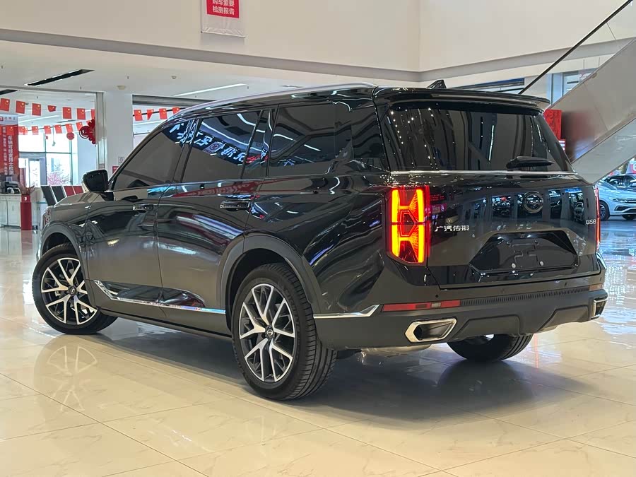 GAC GS8 2025 Leading Series 2.0TGDI Two-Wheel Drive Luxury Version 5-Seater - zdjęcie 6