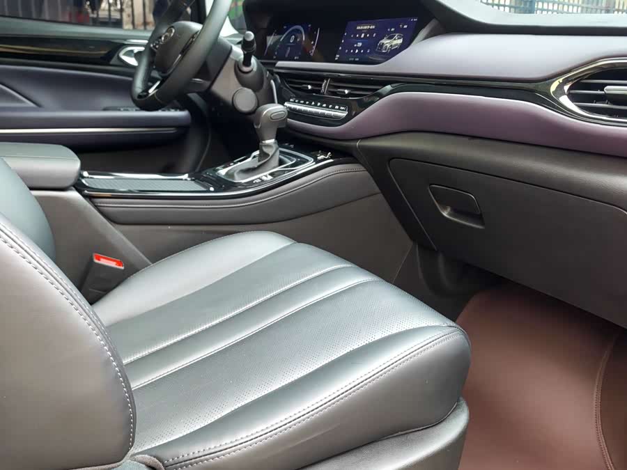 GAC M6 2024 MAX 270T 2WD Luxury - zdjęcie 10