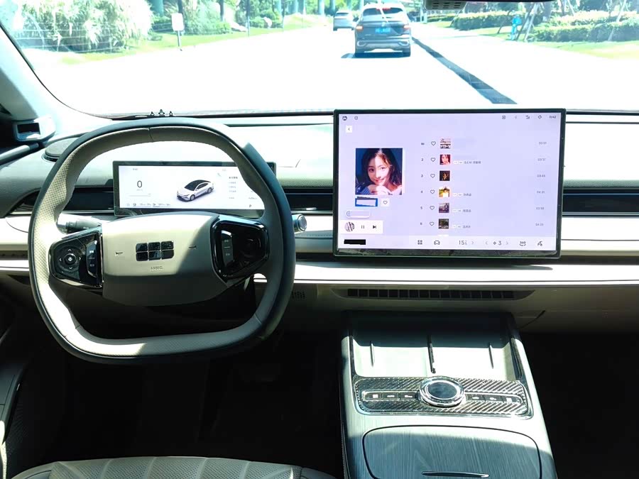 Galaxy Star 8 2025 130km EM-i Deluxe Edition - zdjęcie 4