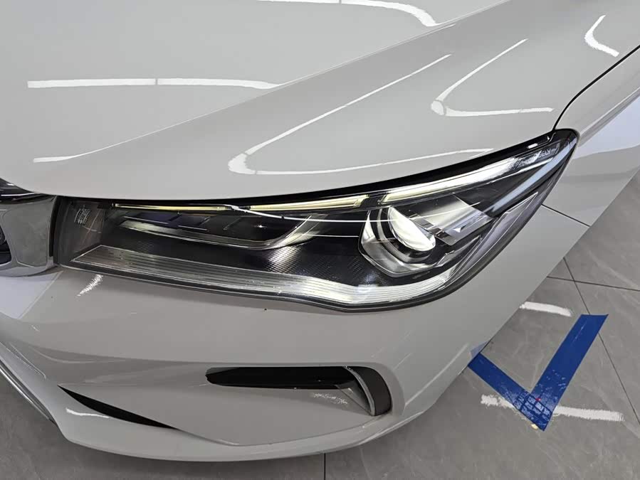 Geely 2022 4th Generation 1.5L CVT Premium - zdjęcie 5