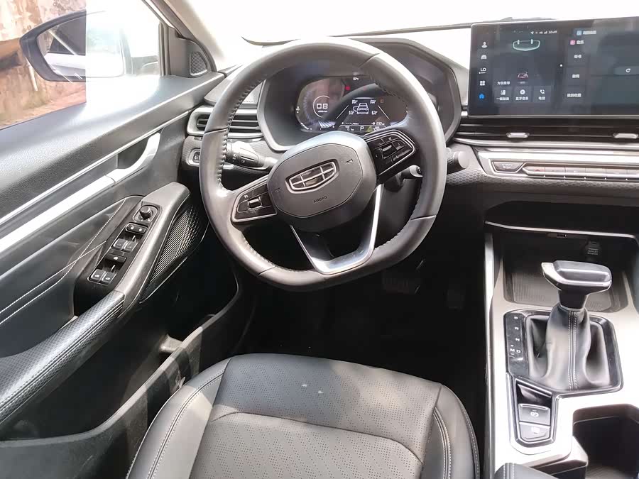 Geely 2023 4th Generation Champion Edition 1.5L CVT Premium - zdjęcie 14