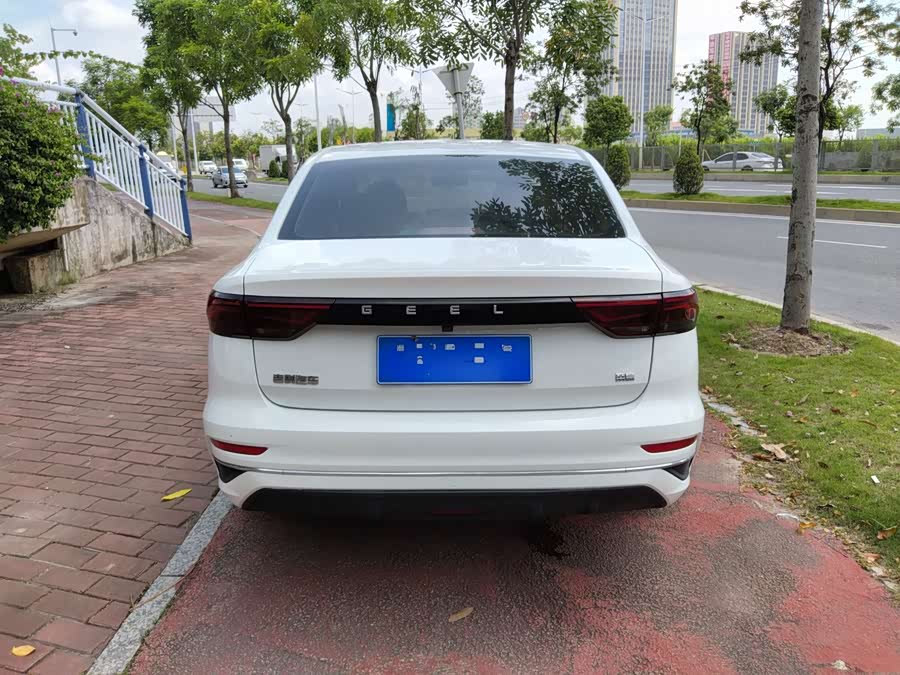 Geely 2023 4th Generation Champion Edition 1.5L CVT Premium - zdjęcie 5