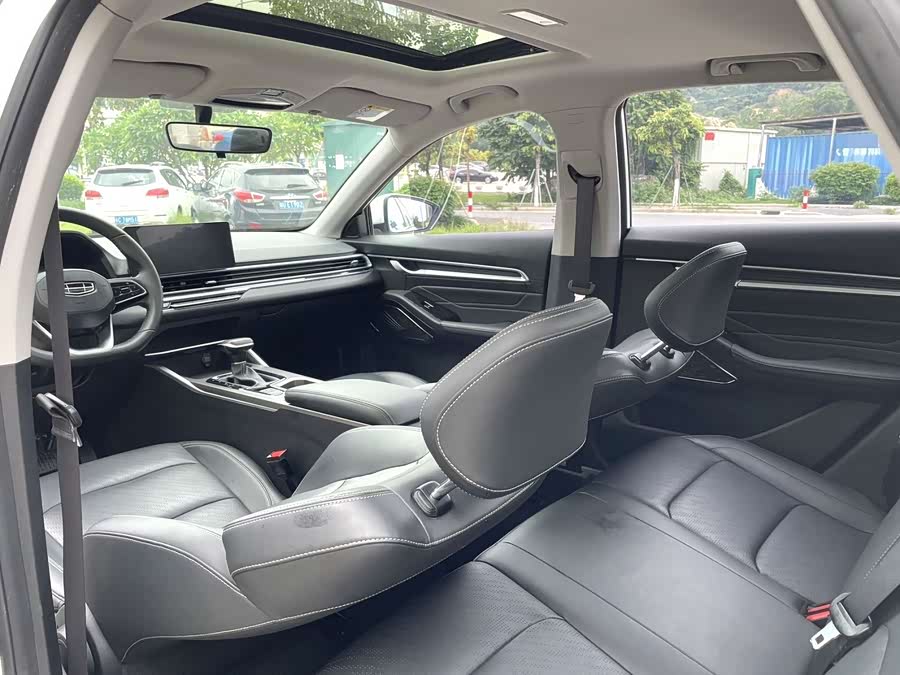Geely 2023 4th Generation Champion Edition 1.5L CVT Premium - zdjęcie 6