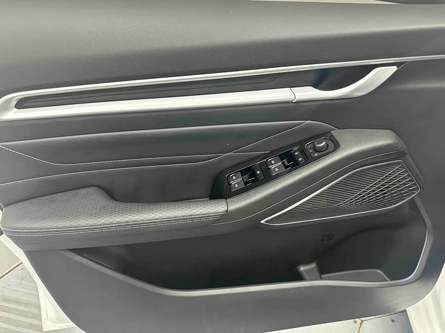 Geely 2023 4th Generation Champion Edition 1.5L CVT Premium - zdjęcie 10