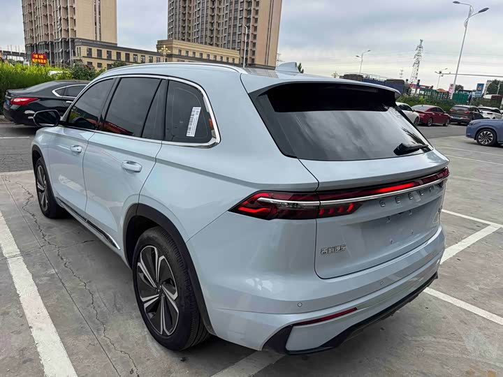 Geely Xingyue L 2022 1.5T Thunder Hi·F PHEV Super - zdjęcie 14