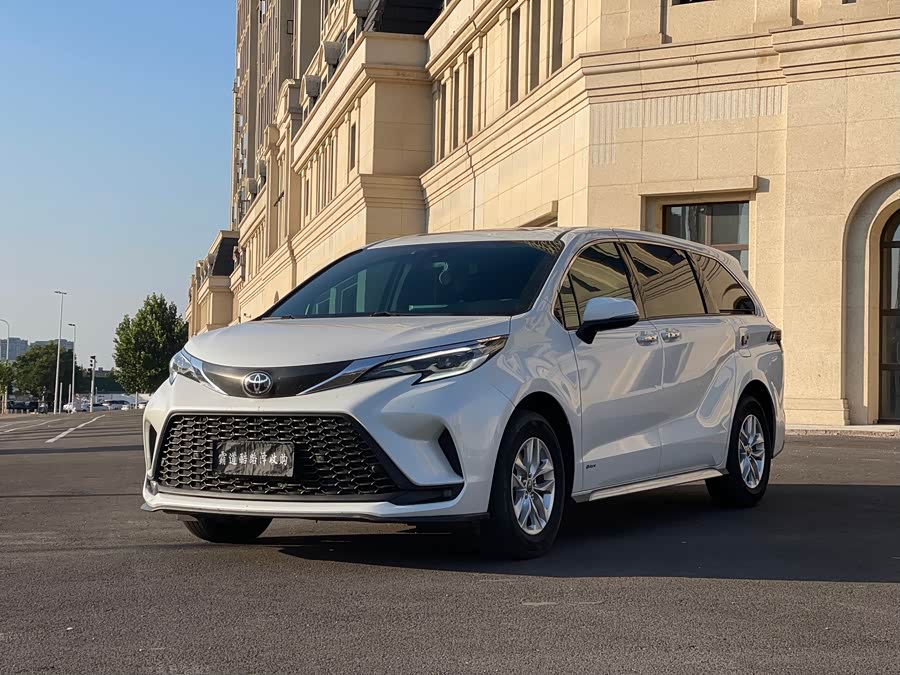 Greevia 2024 2.5L Hybrid Comfort Edition