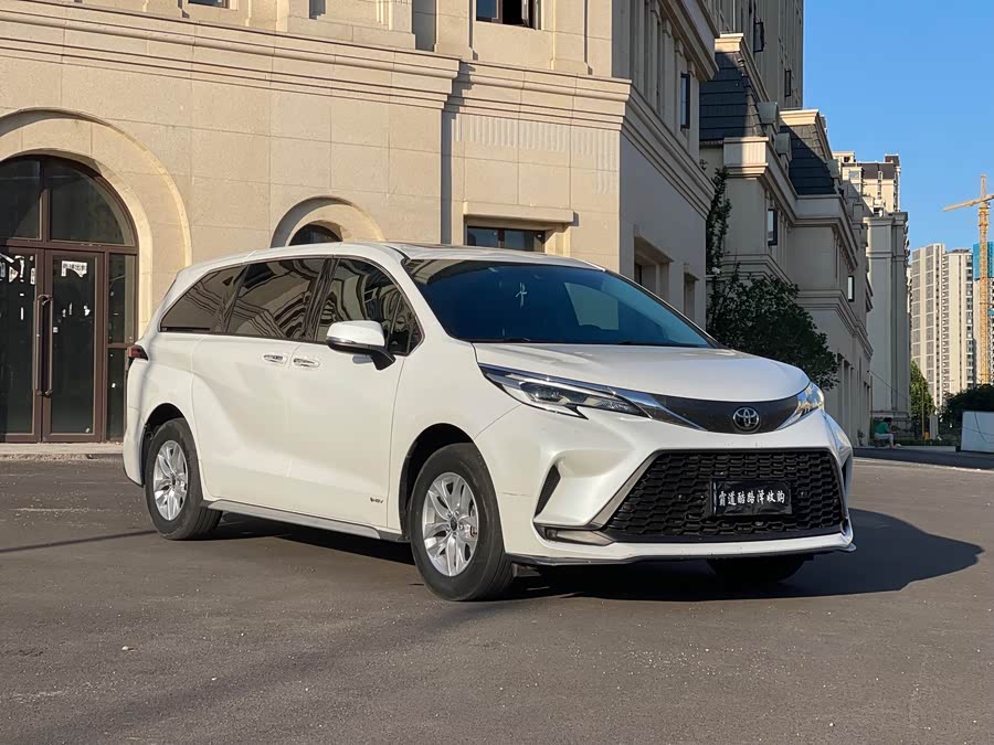 Greevia 2024 2.5L Hybrid Comfort Edition - zdjęcie 3