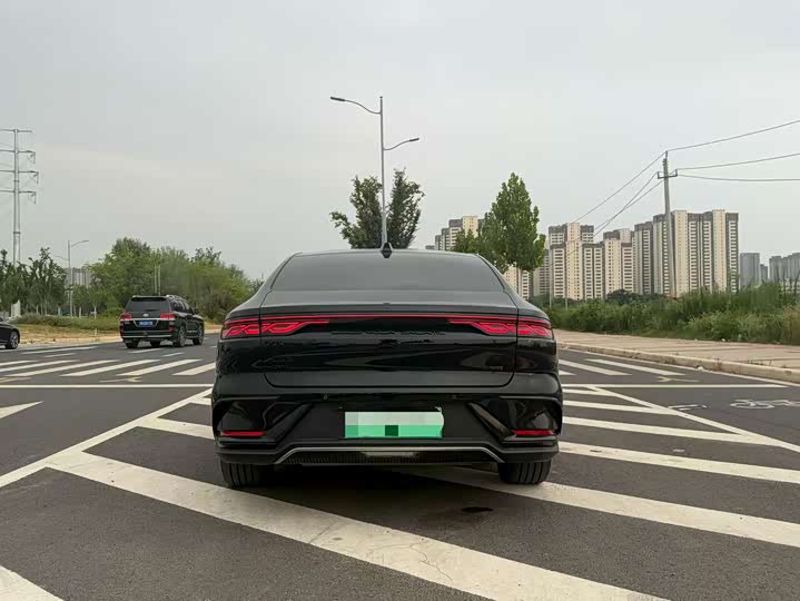 Han 2025 DM-i 125KM Elite - zdjęcie 18