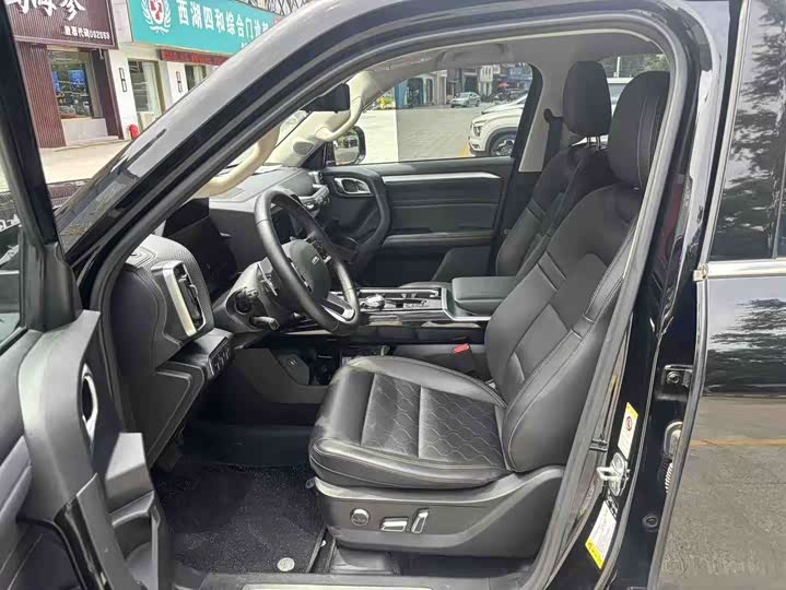 Haval Big Dog 2022 2.0T DCT 4WD Hunting Edition - zdjęcie 13