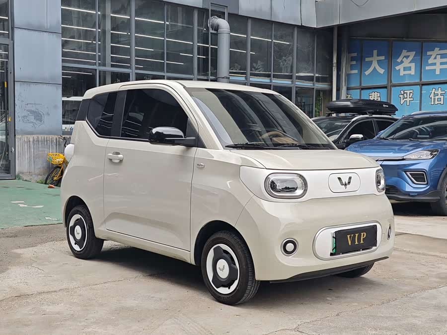 Hongguang MINIEV 2024 Third Generation 215km Youth Edition - zdjęcie 3