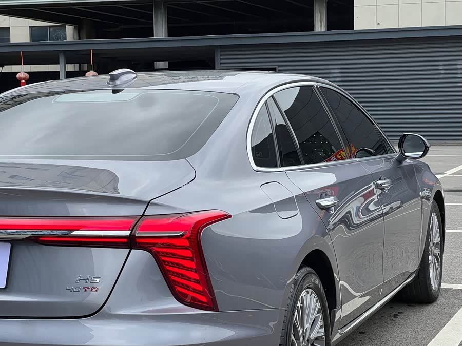 Hongqi H5 2023 2.0T Auto Intelligent Connectivity Flagship - zdjęcie 6