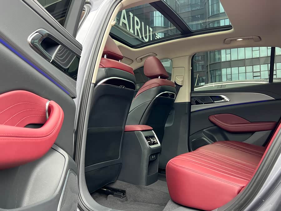 Hongqi H5 2023 2.0T Auto Intelligent Connectivity Flagship - zdjęcie 8