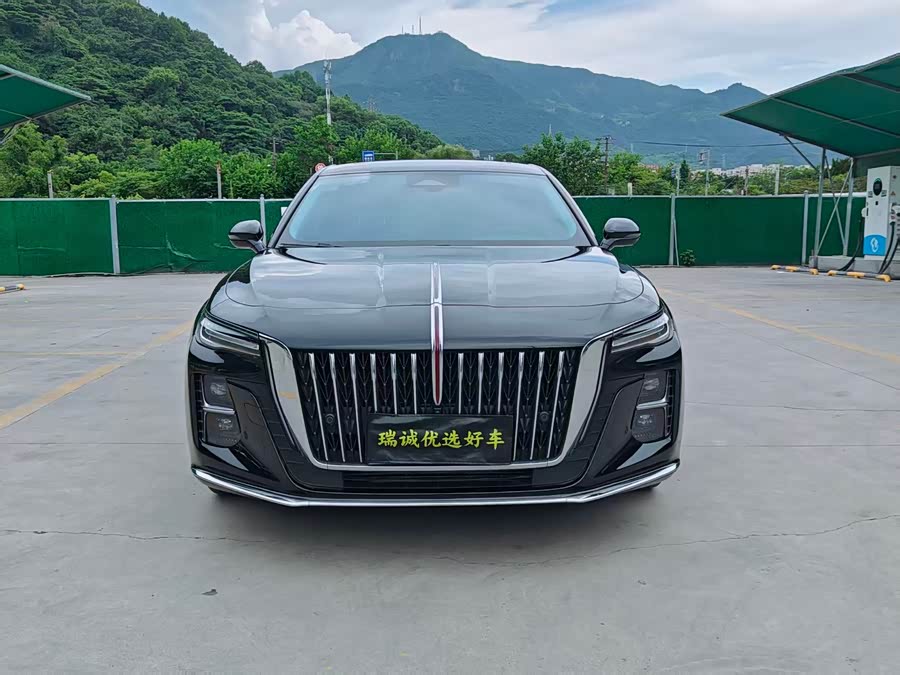 Hongqi H5 2024 2.0T Automatic Intelligent Connected Flag Enjoy Edition - zdjęcie 2