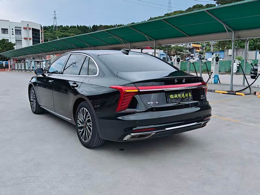 Hongqi H5 2024 2.0T Automatic Intelligent Connected Flag Enjoy Edition - zdjęcie 5