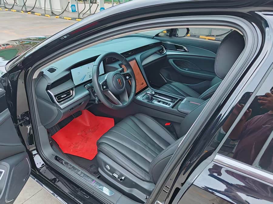 Hongqi H5 2024 2.0T Automatic Intelligent Connected Flag Enjoy Edition - zdjęcie 7
