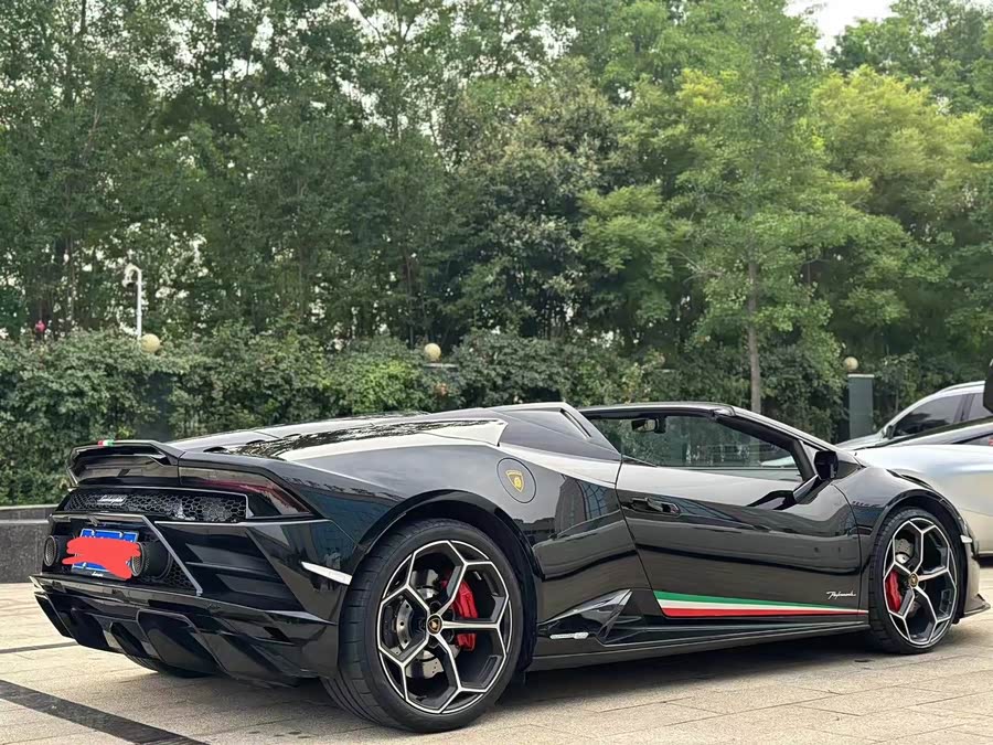 Huracán 2020 Huracán EVO RWD Softtop - zdjęcie 2