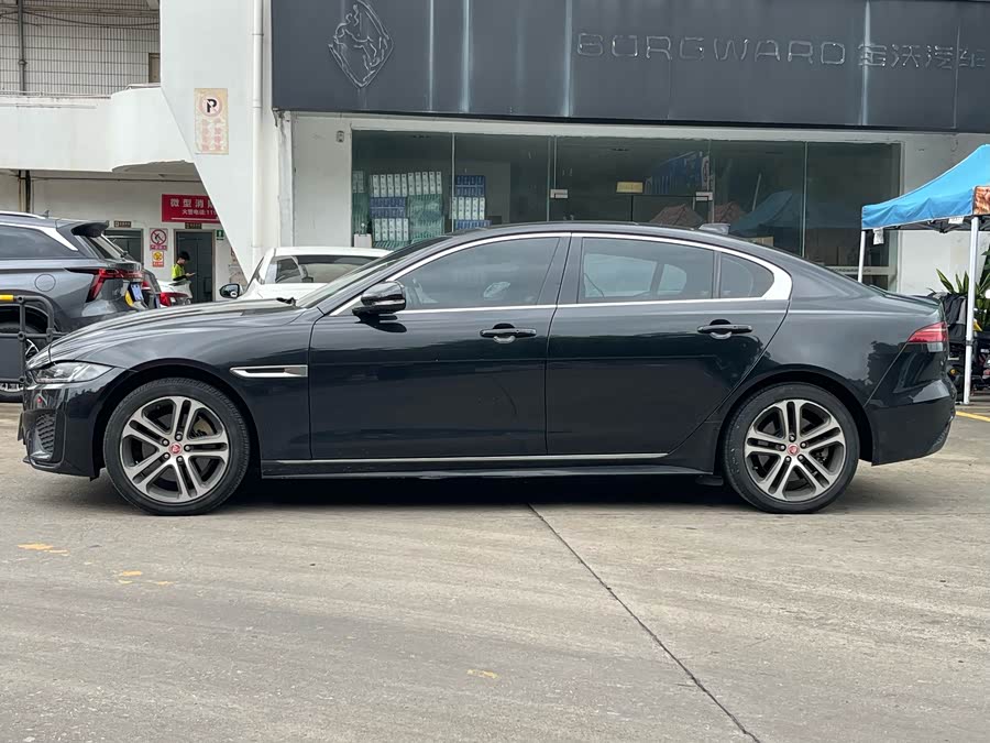 Jaguar XEL 2023 2.0T 250PS R-DYNAMIC S Entry Sports Edition - zdjęcie 4