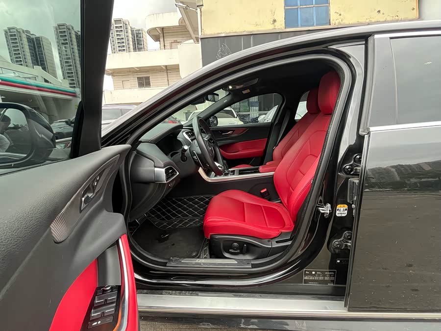 Jaguar XEL 2023 2.0T 250PS R-DYNAMIC S Entry Sports Edition - zdjęcie 10