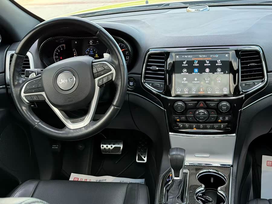Jeep Grand Cherokee 2021 3.0L 80th Anniversary Edition - zdjęcie 3