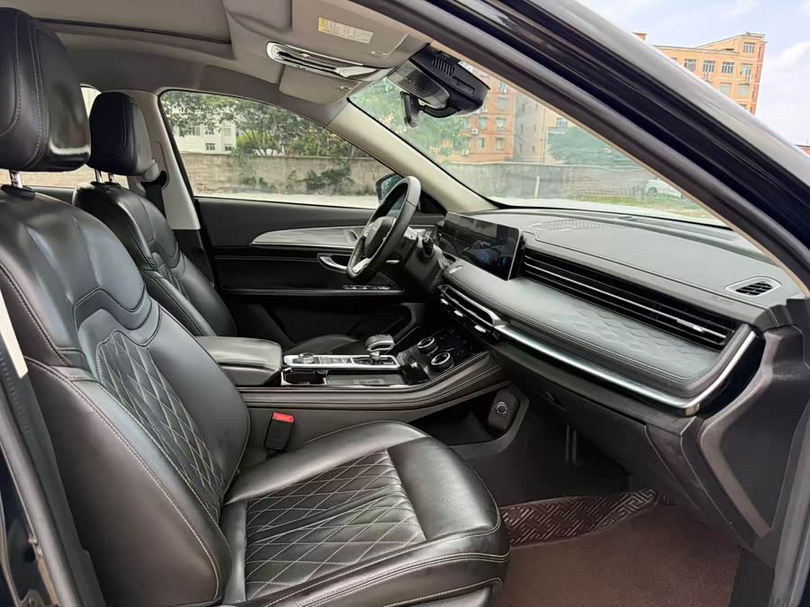 Jietu X70 PLUS 2023 1.6T DCT Stronger PLUS 7-seater - zdjęcie 12