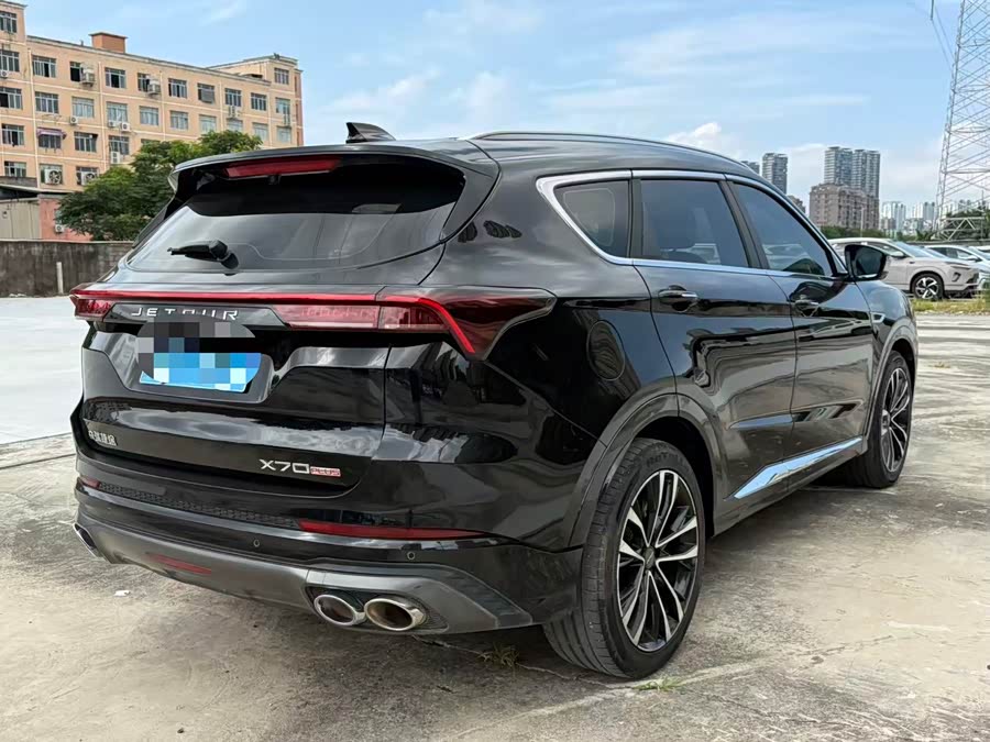 Jietu X70 PLUS 2023 1.6T DCT Stronger PLUS 7-seater - zdjęcie 15