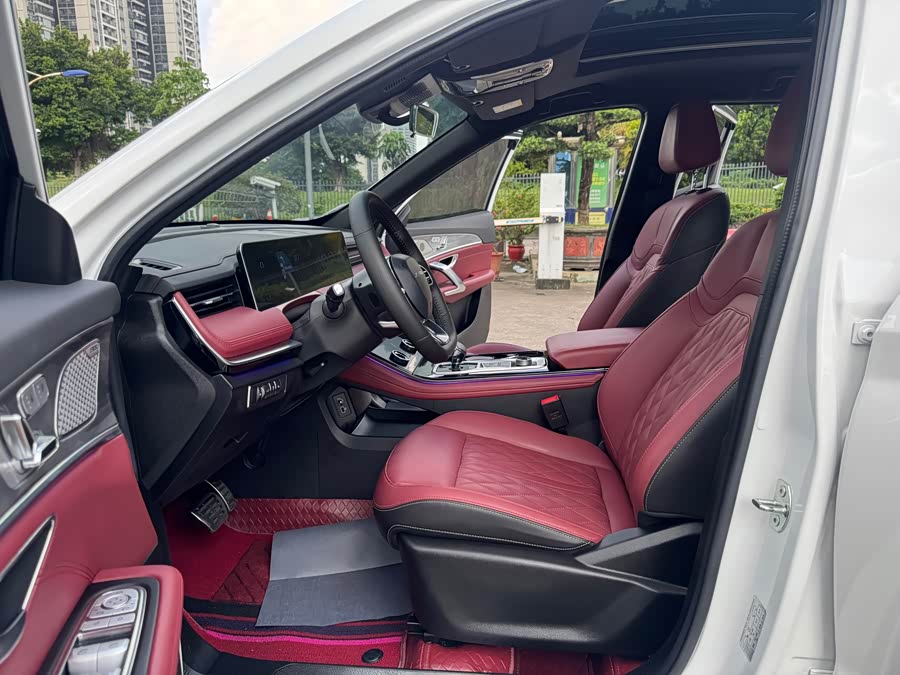 Jietu X70 PLUS 2023 1.6T DCT Stronger PRO+ 7-seater - zdjęcie 8