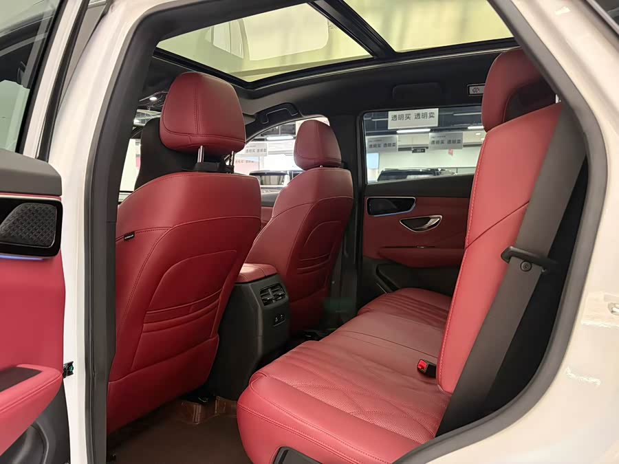 Jietu X70 PLUS 2025 1.5T Luxury Powerful 5-seater - zdjęcie 5