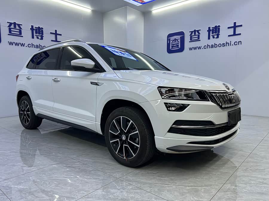 Karoq 2023 TSI280 Luxury - zdjęcie 3