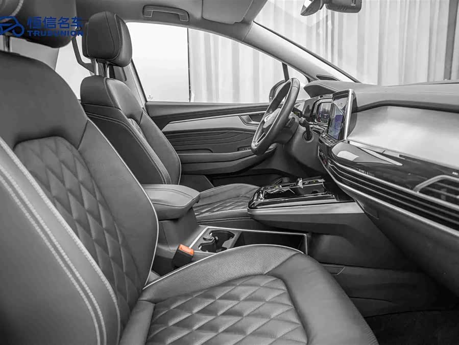 Land Rover 2023 530TSI 4WD Flagship Pro 6-seater - zdjęcie 15