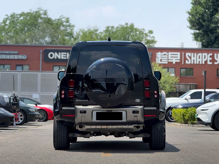 Land Rover Defender 2024 110 3.0T P400 X-DYNAMIC HSE - zdjęcie 18