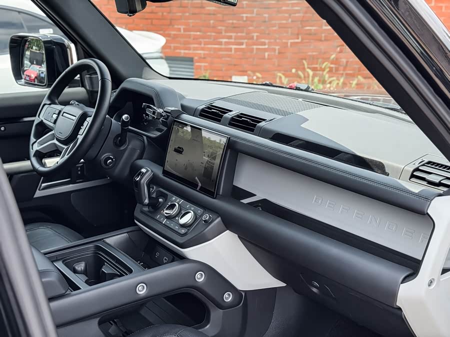 Land Rover Defender 2024 110 3.0T P400 X-DYNAMIC HSE - zdjęcie 9