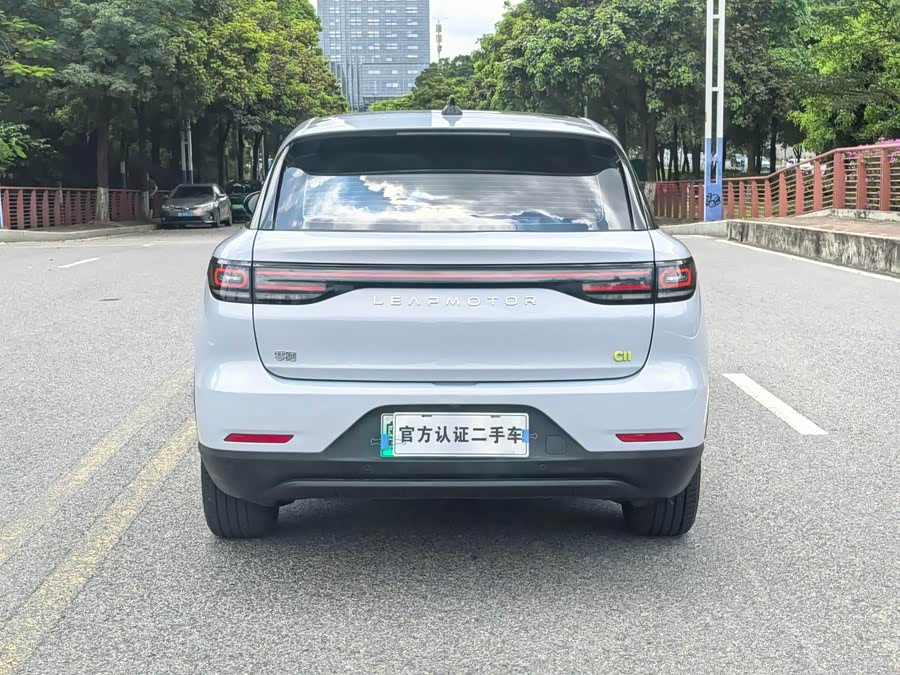 Leapmotor C11 2023 Range Extender 180 Enjoyment - zdjęcie 17