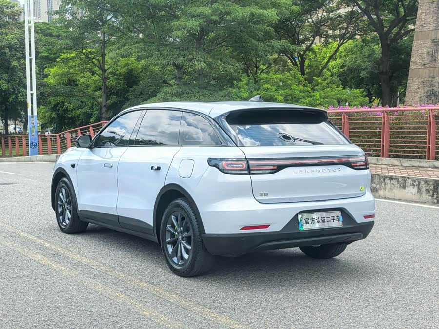 Leapmotor C11 2023 Range Extender 180 Enjoyment - zdjęcie 19